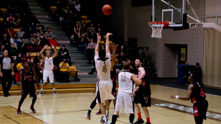 Men’s basketball snaps 15-year playoff slump, sweeps Fraser Valley