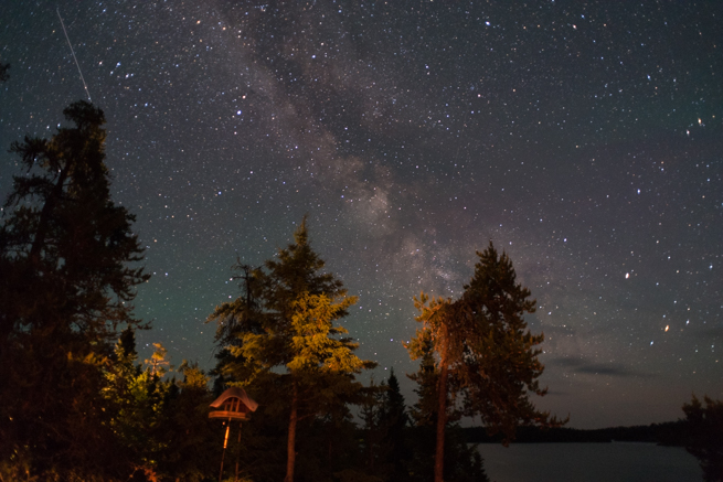 mars-the-milky-way-and-aurora-borealis-over-lake-davidson-manitoba