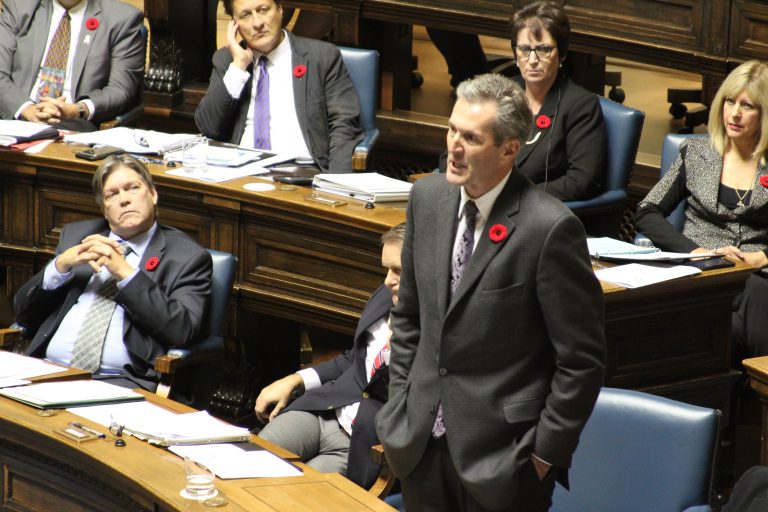 NDP, PCs row over government involvement in faculty strike