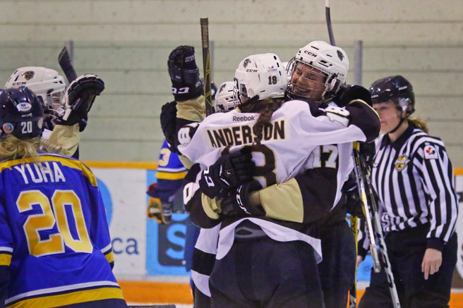 Sports_Women's_Hockey_20_Jan 2017_Photo by Megan Colwell_web