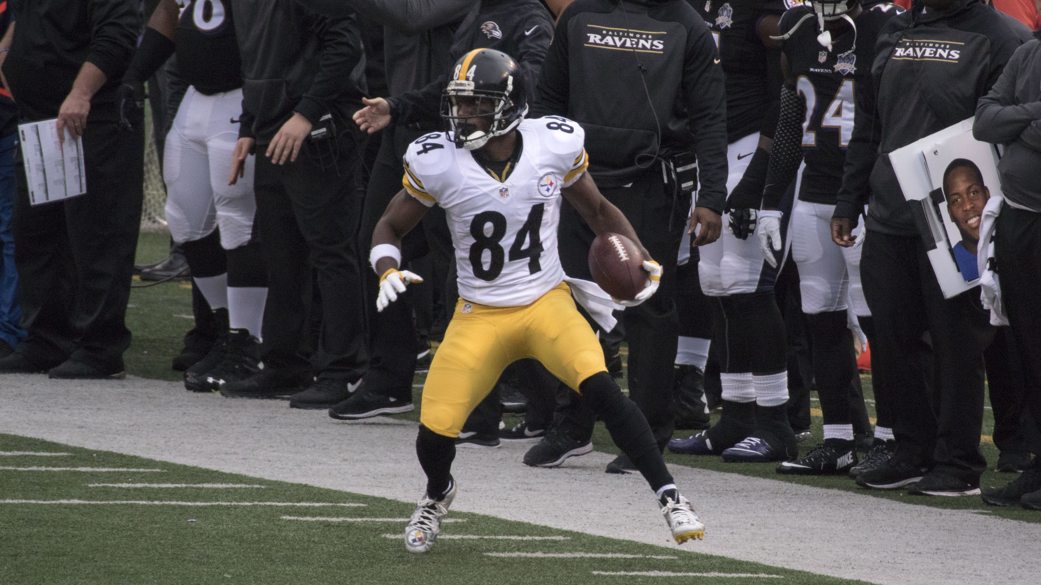 Antonio Brown didn't have a touchdown in Week 1, despite torching the Browns for 182 yards.