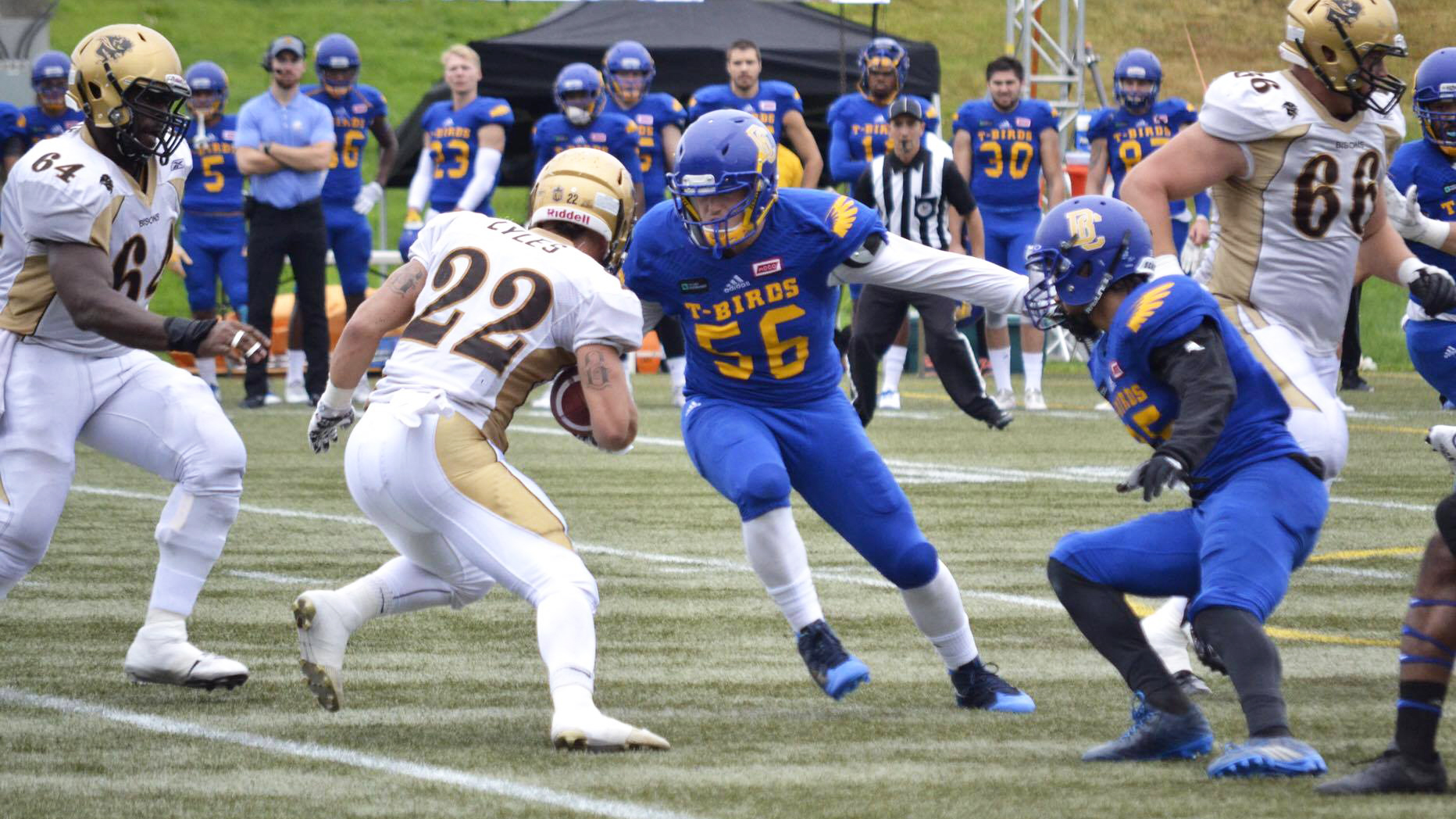 Sports_Football Recap_Photo by Chantal Zdan_RGB (web) Bison running back Jamel Lyles runs the ball against the UBC Thunderbirds. Lyles had 11 yards rushing in the loss.