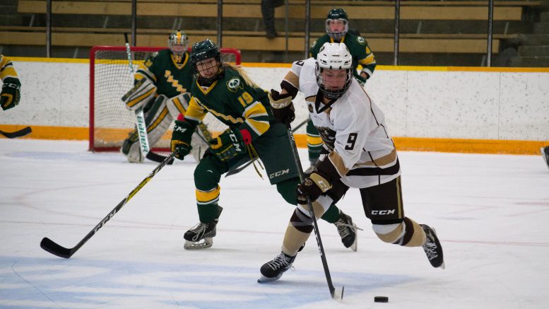 Venla Hovi chipped in five assists over the weekend, earning her Canada West female third star of the week honours.