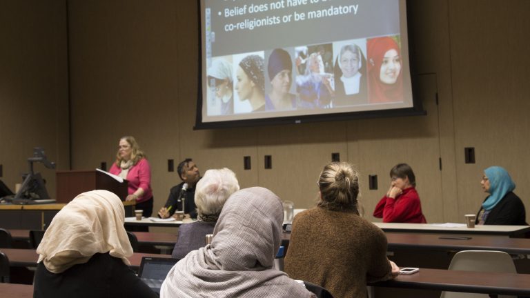 Panel challenges Quebec’s “religious neutrality” law