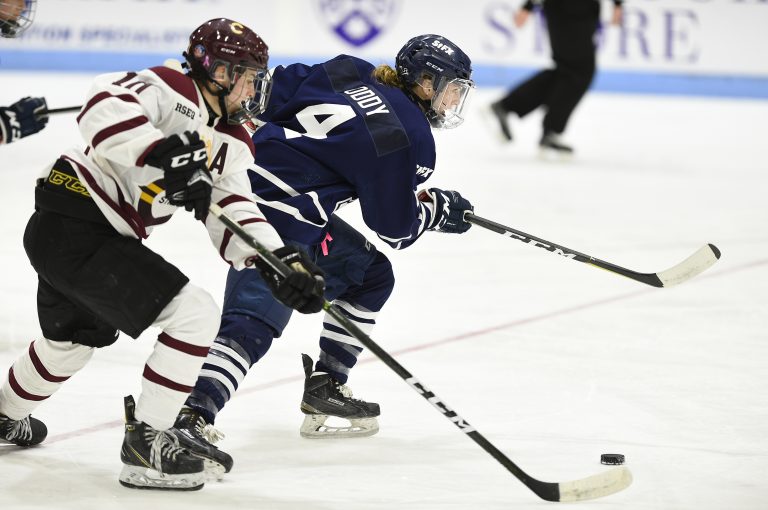 Stingers and X-Women in action in the final quarter final. Concordia won 8-1 on March 16 at the U SPORTS Women's Hockey National Championships in London, Ont.