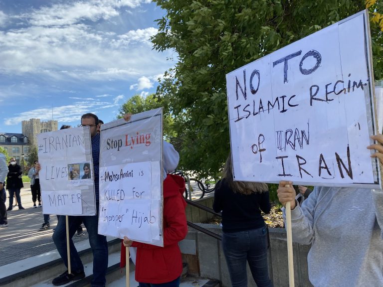 U of M gives fee deadline extension to Iranian students