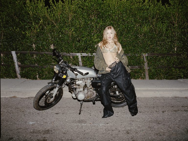 Olivia Lunny returns to her roots with new album