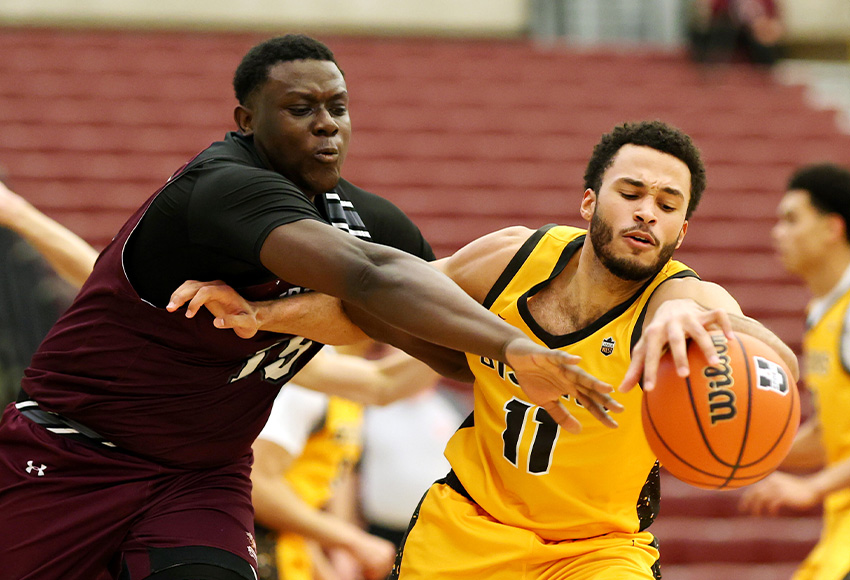 Mens_Basketball_Bisons_vs_Griffins_Credit_James_Maclennan