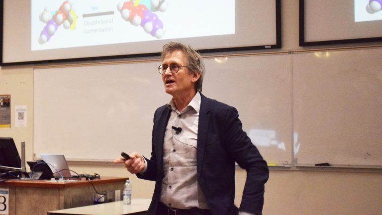 Nobel laureate speaks on ‘the art of building small’