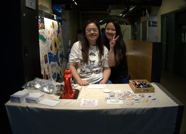 U of M students create Smile Flowers Project