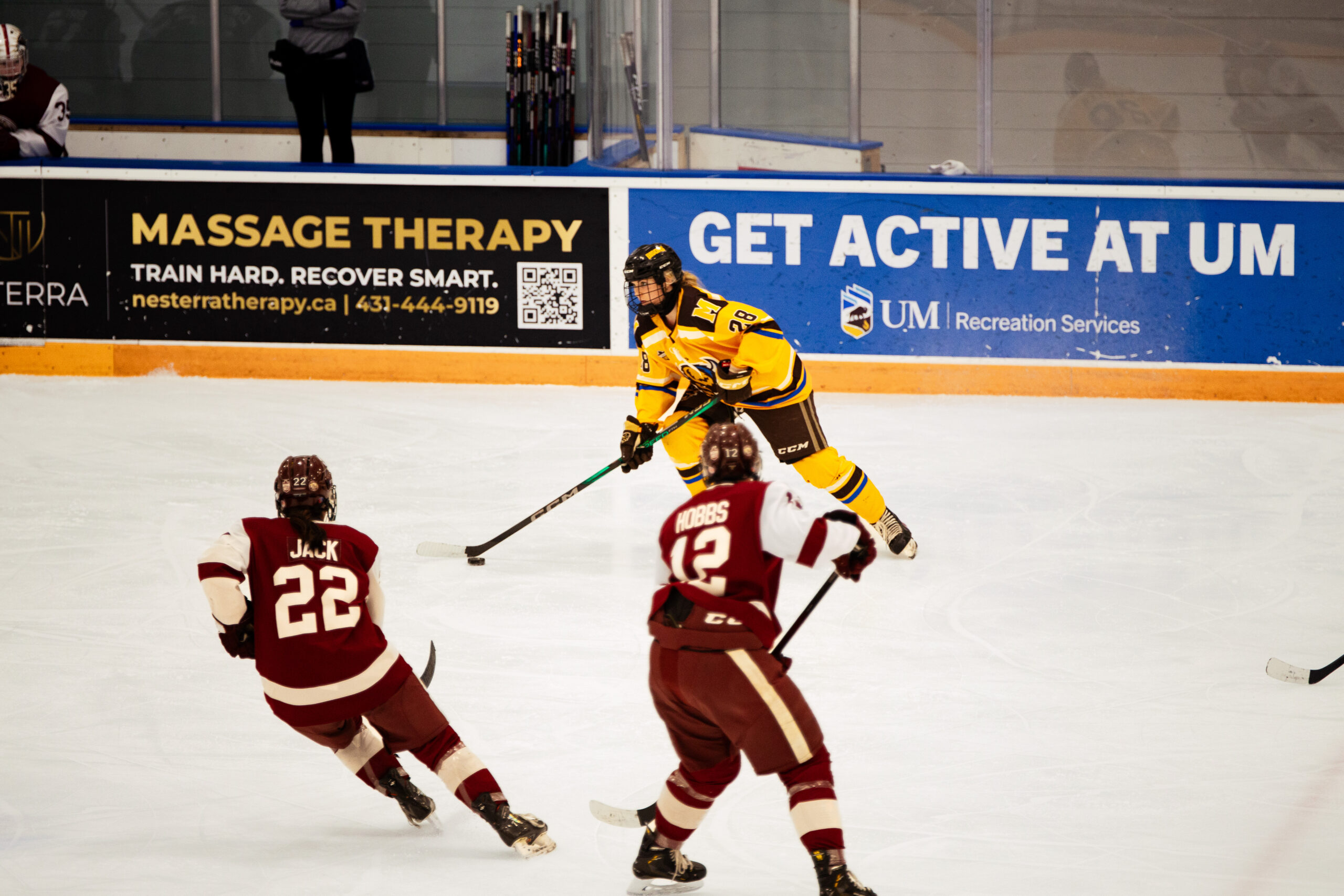 112_21_Sports_WHKYvMacEwan_FaroukAnimashaun_1